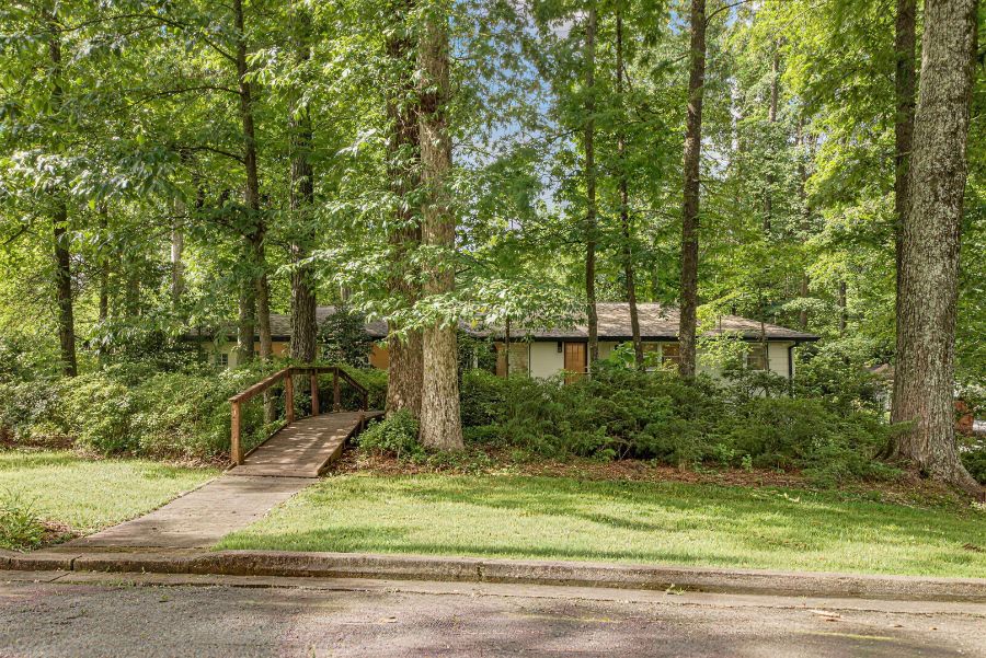 1511 Debra Drive in Smyrna