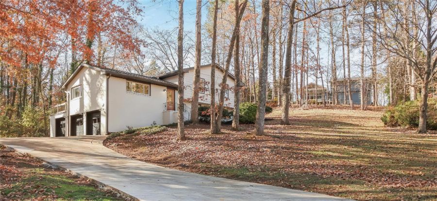 3306 Sleepy Lane in Smyrna